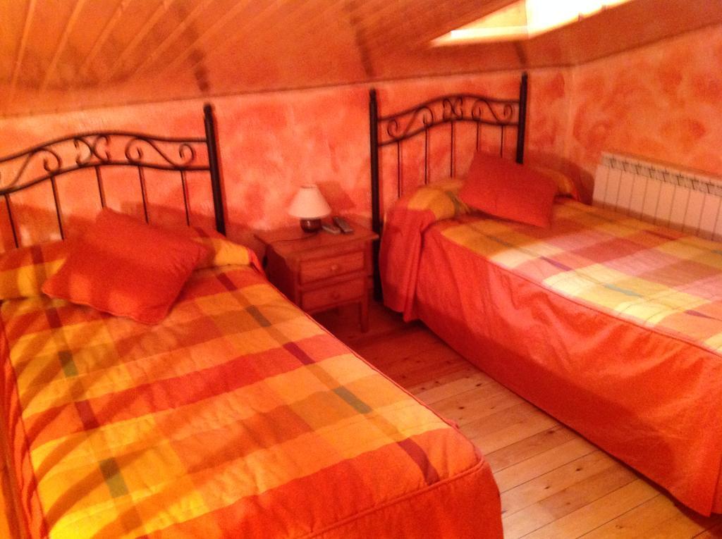 Гостевой дом Casa Rural La Vega De Gredos Сан-Мартин-де-ла-Вега-дель-Альберче Экстерьер фото